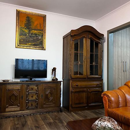 Cazare David Si Familia . Piatra Neamţ Exterior foto